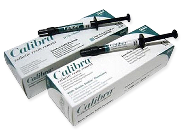 Calibra Catalizador jeringa 2 g Dentsply Sirona